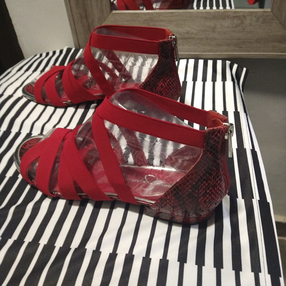 Jessica Simpson "Axella" - Picture 5 of 10